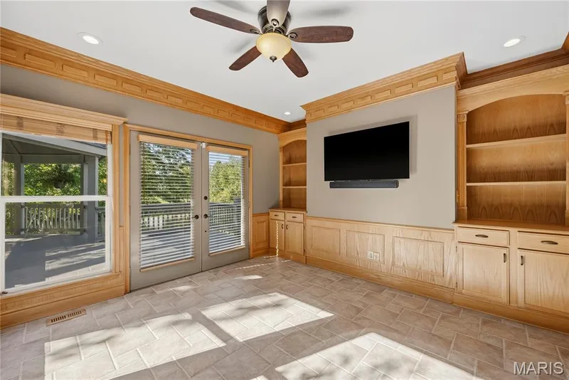 2221 Blue Lake Drive, Wentzville, MO 63385 — listing photo 17 of 42