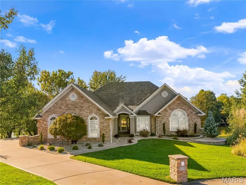 2221 Blue Lake Drive, Wentzville, MO 63385 — listing photo 41 of 42
