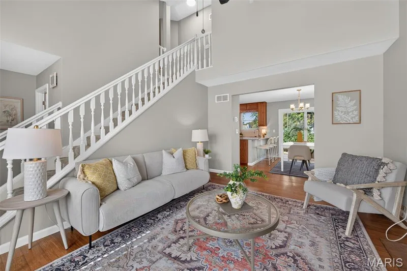 Vaulted ceilings and great natural light — 600 Turtle Creek Court, St Peters, MO 63376