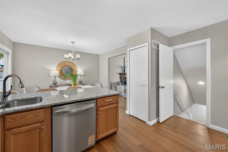 Granite Countertops — 600 Turtle Creek Court, St Peters, MO 63376