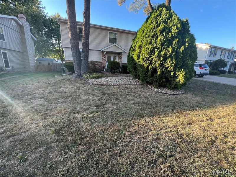 Address withheld by seller, St Peters, MO 63376 — listing photo 3 of 31