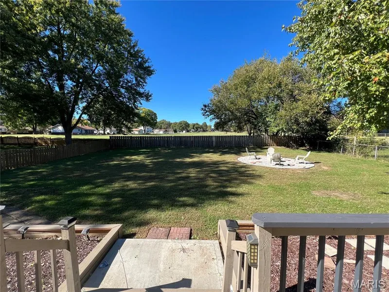 Address withheld by seller, St Peters, MO 63376 — listing photo 5 of 31