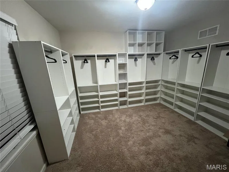 Address withheld by seller, St Peters, MO 63376 — listing photo 17 of 31