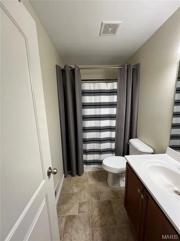 Address withheld by seller, St Peters, MO 63376 — listing photo 22 of 31
