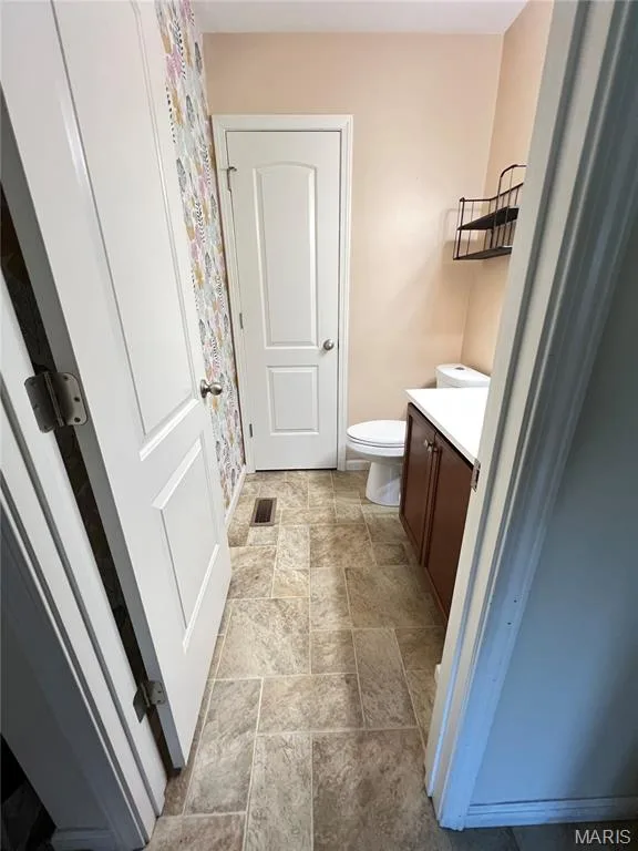 Address withheld by seller, St Peters, MO 63376 — listing photo 23 of 31