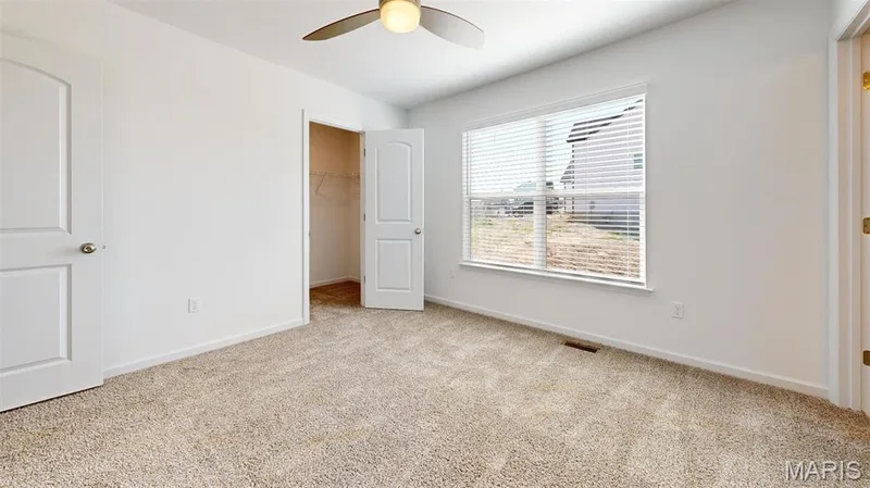 0 Acorn (Estates at Huntleigh Ridge), Wentzville, MO 63385 — listing photo 13 of 54