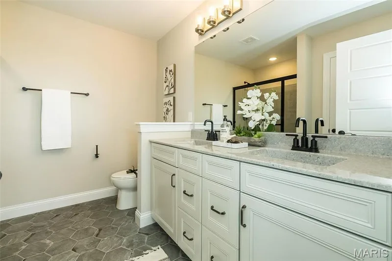 Blossom Display at Estates at Huntleigh Ridge in Wentzville - Options Shown — 0 Blossom (Estates at Huntleigh Ridge), Wentzville, MO 63385