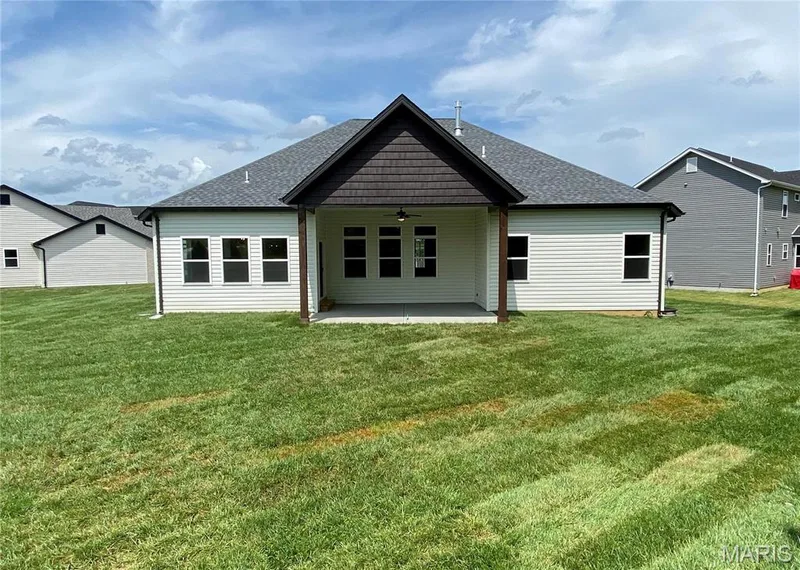 Photos are of previously built home and show many upgrades. — Grant @ Stone Canyon, Foristell, MO 63348