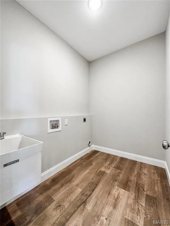 Photos are of previously built home and show many upgrades. — Huntington II @ Stone Canyon, Foristell, MO 63348