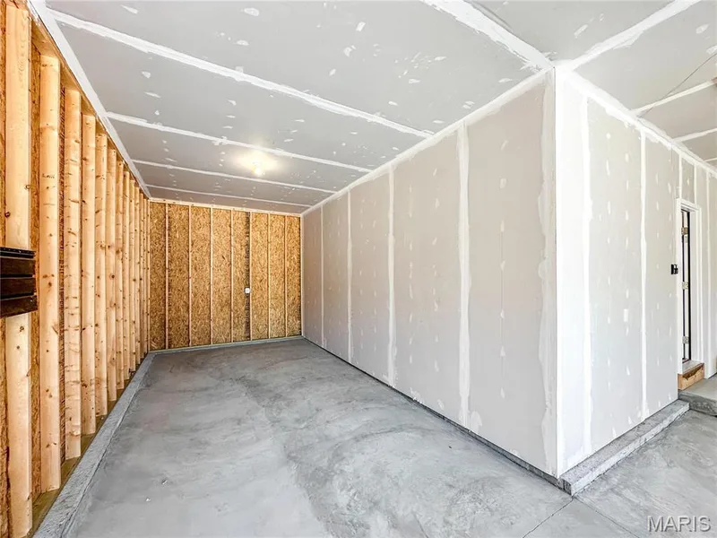 Photos are of previously built home and show many upgrades. — Huntington II @ Stone Canyon, Foristell, MO 63348