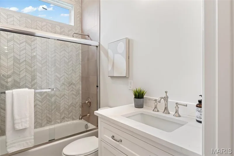 Photos are of Stone Canyon Sherwood Display and show many upgrades. — Sherwood @ Stone Canyon, Foristell, MO 63348
