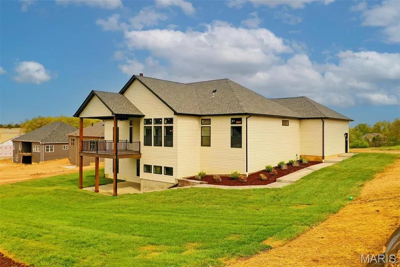 Photos are of Stone Canyon Sherwood Display and show many upgrades. — Sherwood @ Stone Canyon, Foristell, MO 63348