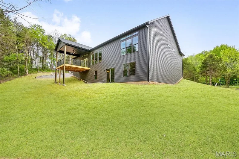 Covered Deck on Previously Built Home (Photo of previously built Sycamore - upgrades may be shown) — Sycamore-Ests @ Schaper Farms, Foristell, MO 63348