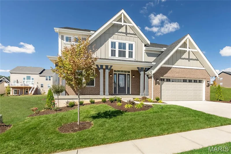 717 Southerland Drive, O'Fallon, MO β listing photo 1