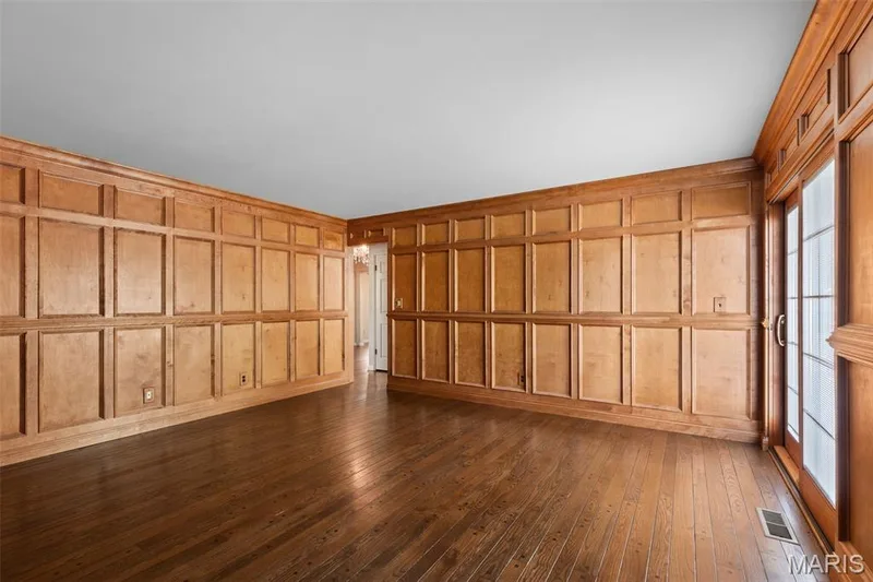 14336 Bramblewood Court, Chesterfield, MO 63017 — listing photo 11 of 40