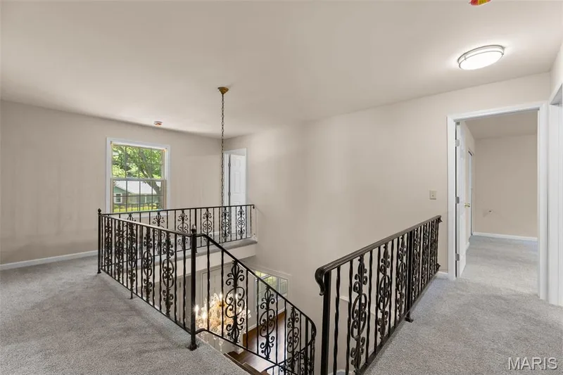 14336 Bramblewood Court, Chesterfield, MO 63017 — listing photo 19 of 40