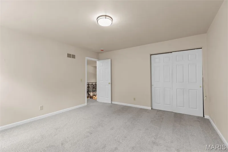 14336 Bramblewood Court, Chesterfield, MO 63017 — listing photo 25 of 40