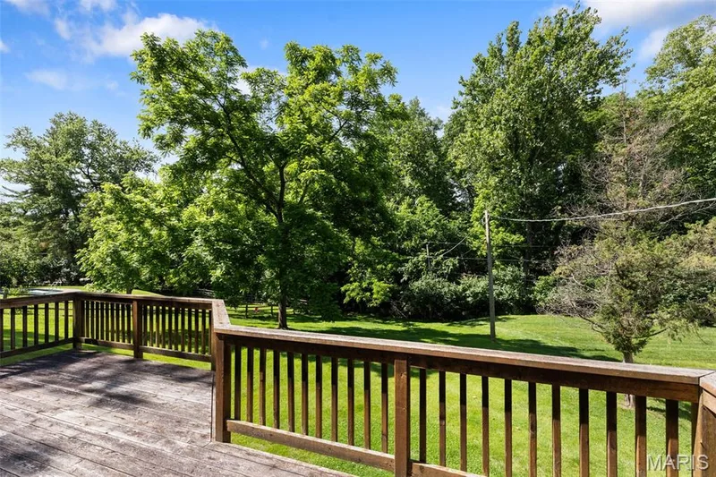 14336 Bramblewood Court, Chesterfield, MO 63017 — listing photo 38 of 40