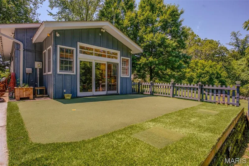 Golf chipping/driving area — 1577 Kehrs Mill Road, Chesterfield, MO 63005