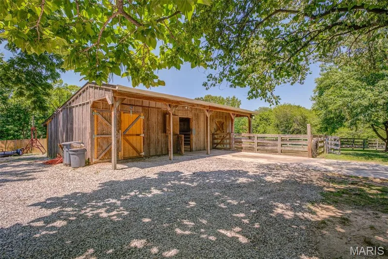 1577 Kehrs Mill Road, Chesterfield, MO 63005 — listing photo 50 of 66