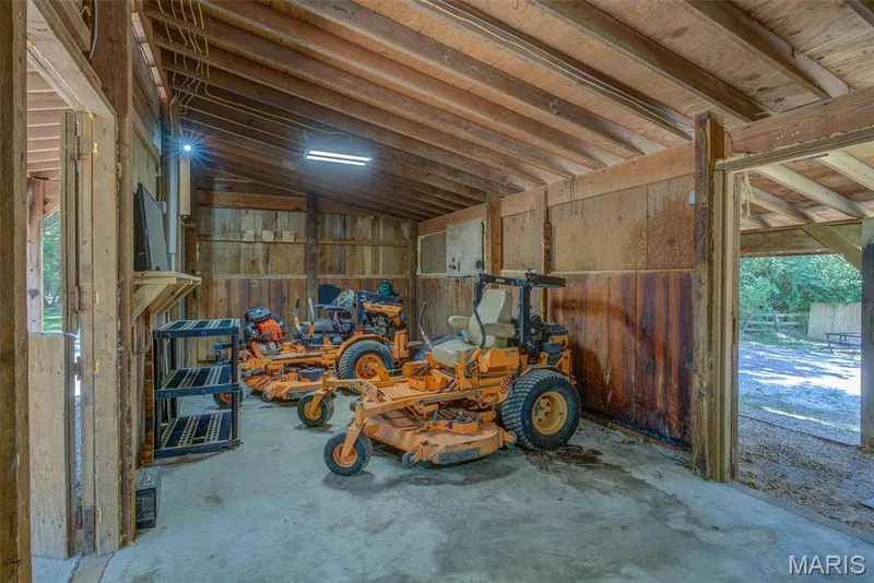 1577 Kehrs Mill Road, Chesterfield, MO 63005 — listing photo 52 of 66