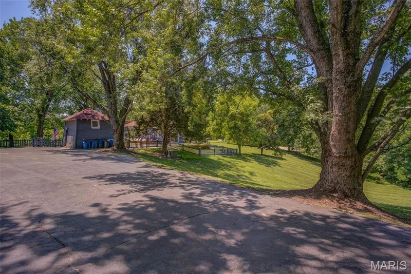 1577 Kehrs Mill Road, Chesterfield, MO 63005 — listing photo 59 of 66